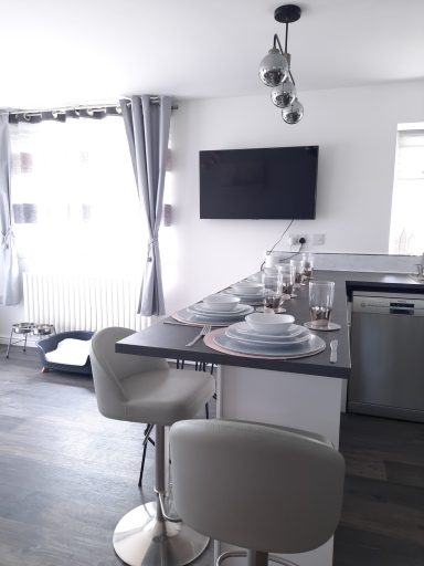 Breakfast Bar